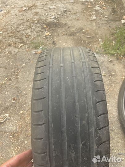 Roadstone N8000 225/45 R18