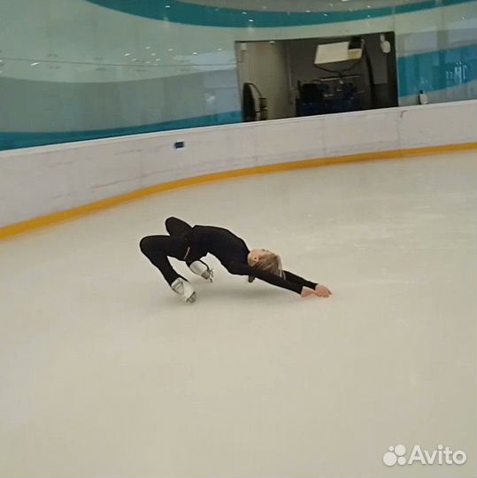 Тренер по фигурному катанию