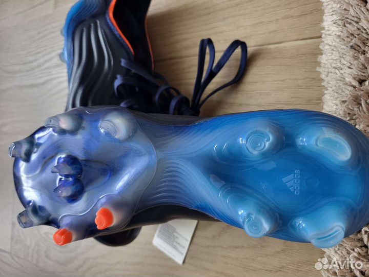 Новые Футбольные бутсы Adidas 38 размер