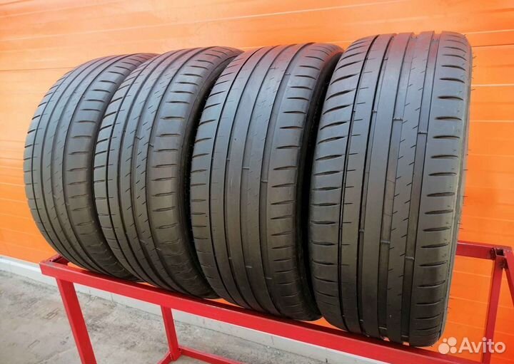 Michelin Pilot Sport 4 235/45 R18 100W