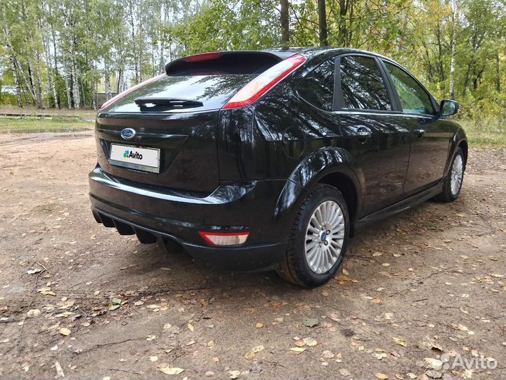 Ford Focus 1.6 AT, 2011, 185 000 км
