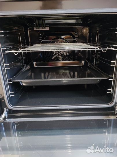 Духовой шкаф