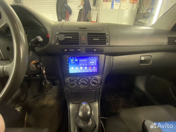 Магнитола Toyota Avensis T250 2 Teyes CC2L