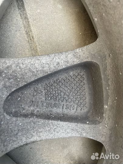 Диски на pajero r 17