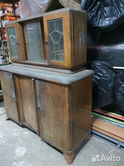 Старинный буфет сервант