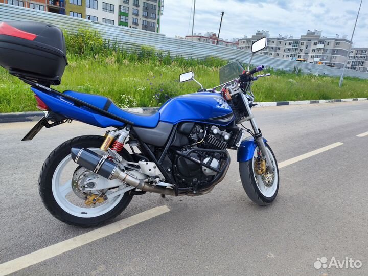 Honda CB400 SFV-2