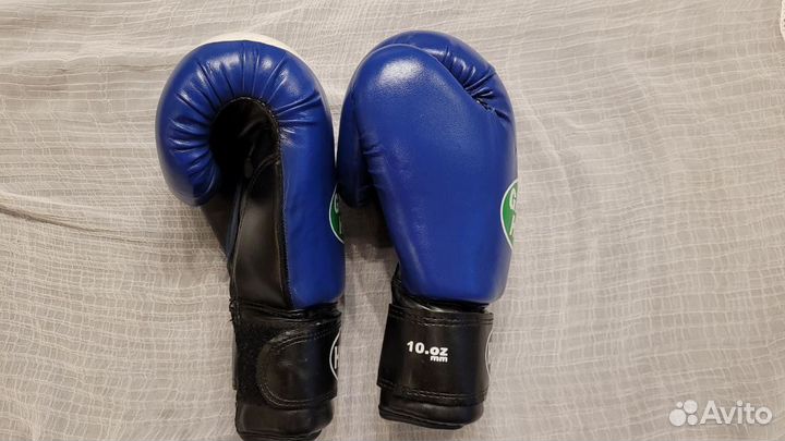 Боксерские перчатки green hill Hamed 10 oz