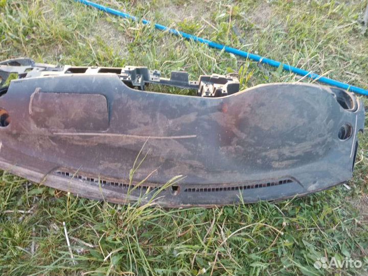 Приборная панель