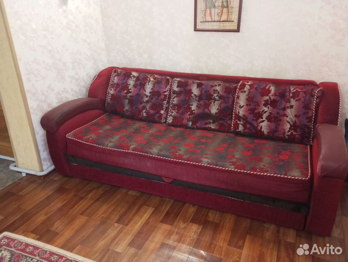 Диван б/у