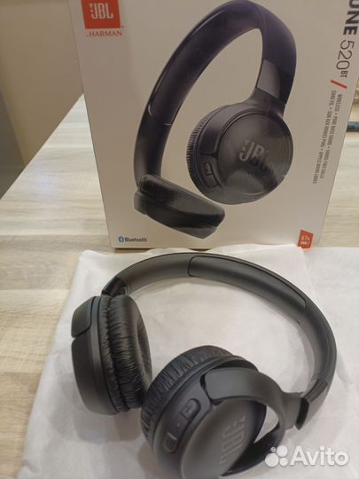 Беспроводные наушники jbl tune 520bt