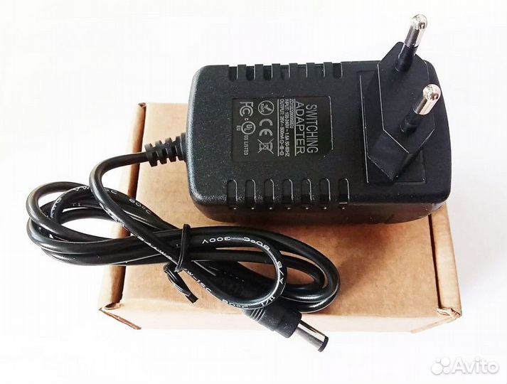 Зарядное устройство Redmond RV-UR374 (26V 0.5A)