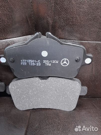 Колодки тормозные задние Mercedes A0074208620