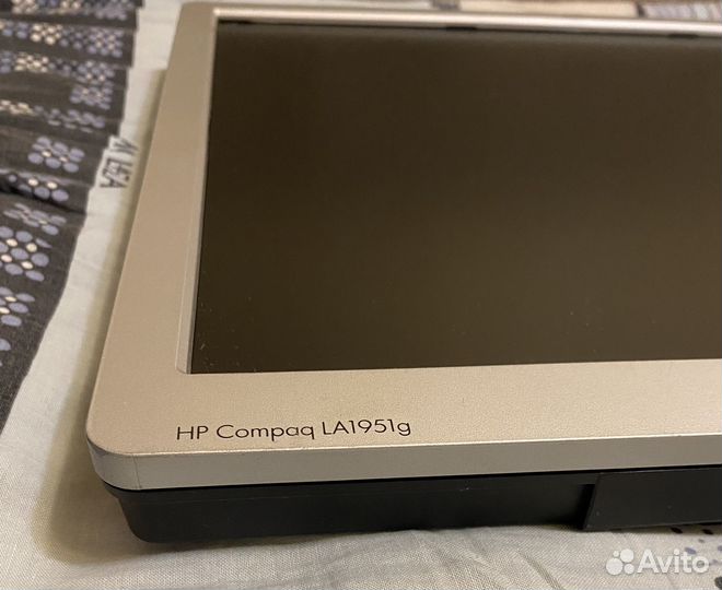 Монитор HP compaq la1951g