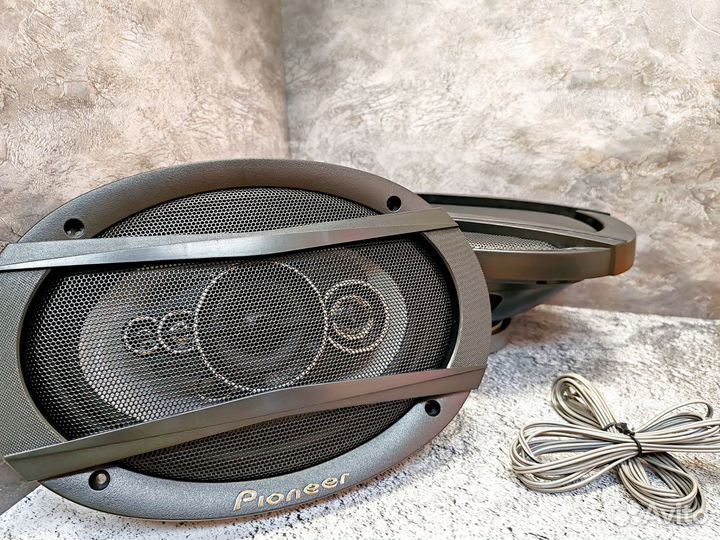 Колонки овалы