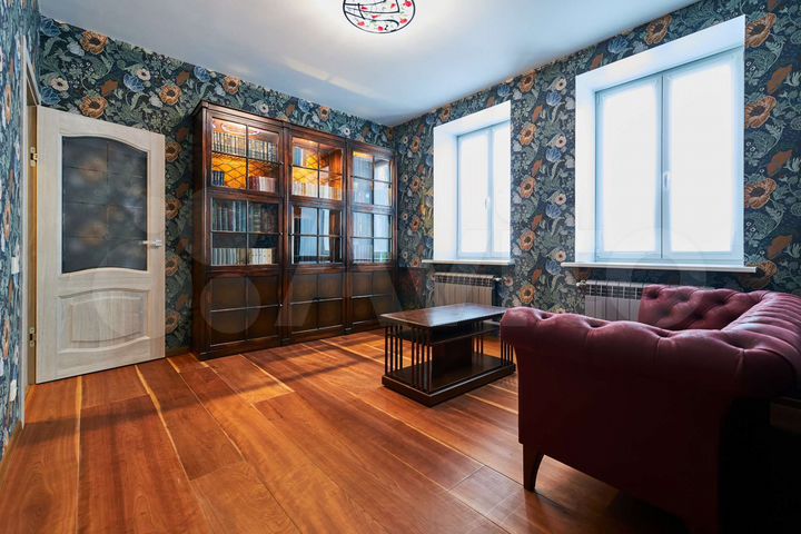 1-к. квартира, 43 м², 1/2 эт.