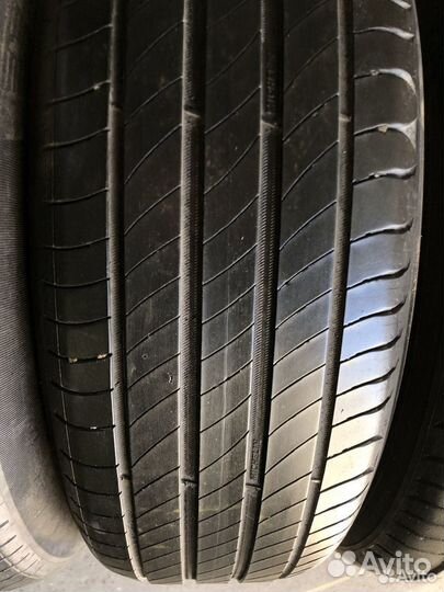 Michelin Primacy 4 215/65 R17