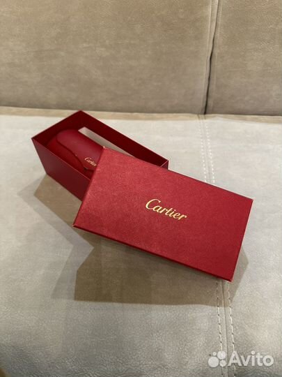 Солнцезащитные очки Cartier