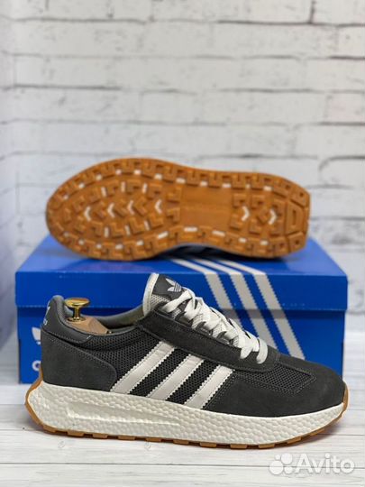 Кроссовки мужские Adidas retropy e5