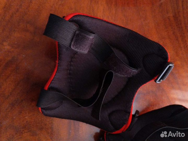 Велошлем + на колено защита