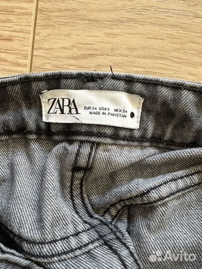 Джинсы Zara