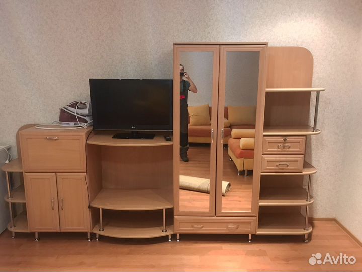 Шкаф стенка в гостиную