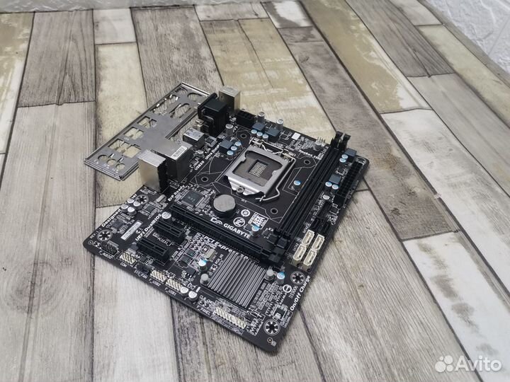 Gigabyte GA-B85M-D2V LGA1150