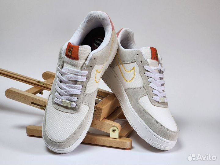 Кроссовки Nike Wmns Air Force 1