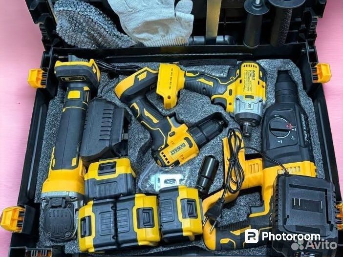 Набор инструментов dewalt 4в1 18 вольт