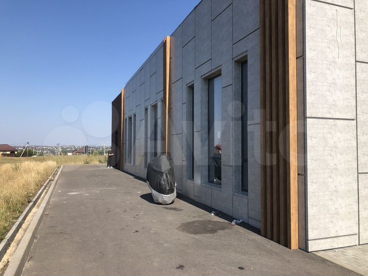 Здание, 1093 м²