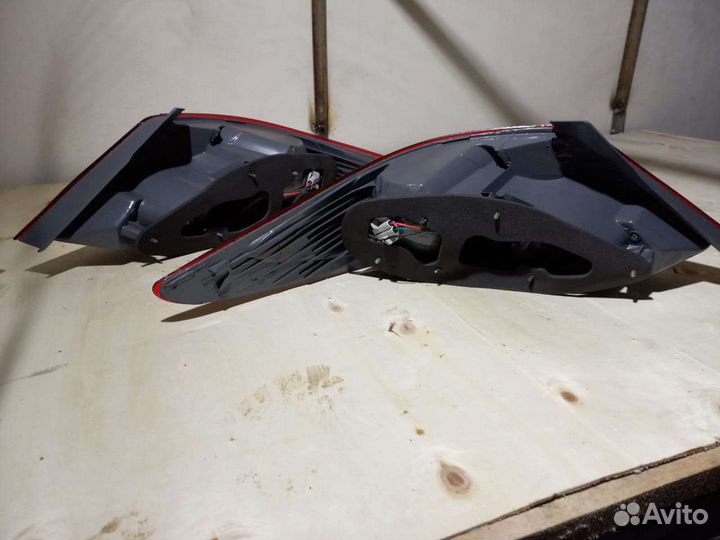 Заднем фонарь левый правый hyundai solaris 1 седан