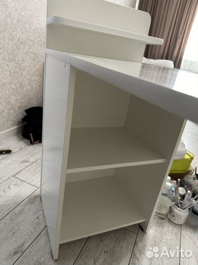 Стол для маникюра