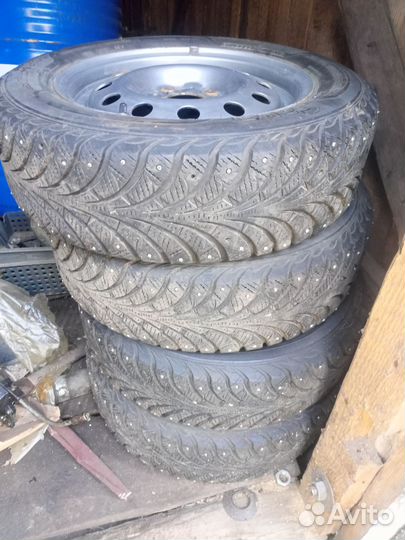Sava Eskimo Stud 175/65 R14