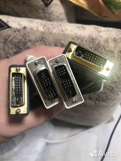 Mini DisplayPort - VGA(DVI), VGA-VGA, DVI-DVI