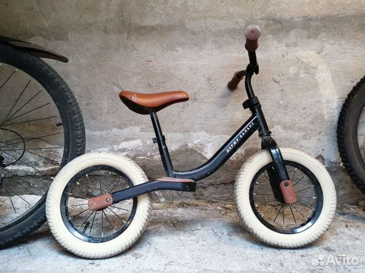 Беговел детский бу