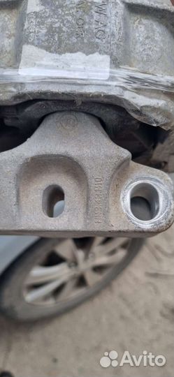 Подушка двигателя skoda octavia a5