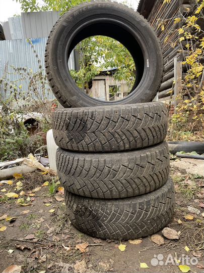 Michelin X-Ice North 4 205/55 R16 94T