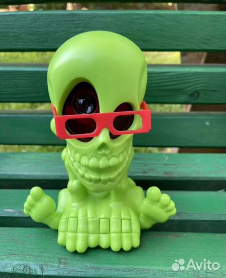 Johny the scull