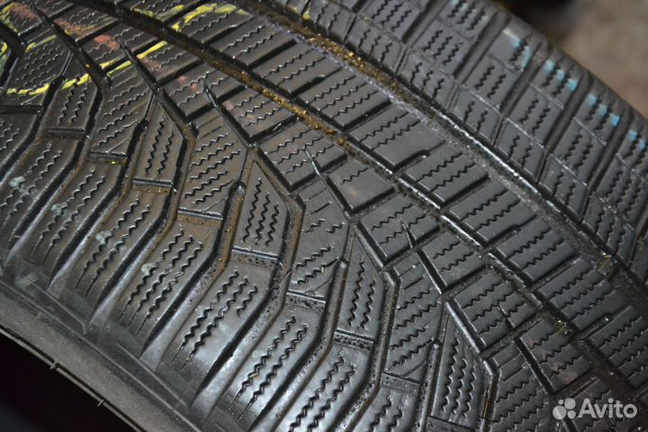 Hankook Winter I'Cept Evo2 W320 255/40 R20 101W