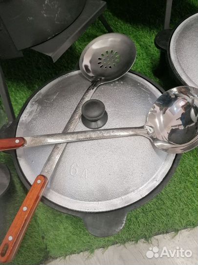 Казан 6л.Узбекский чугун. новый с печкой+шумовка