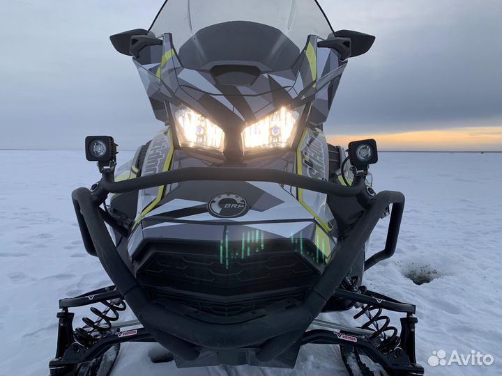 Brp Ski doo expedition 900 LE 2019 год