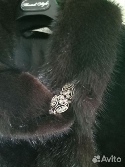 Шуба мутоновая в идеальном состоянии