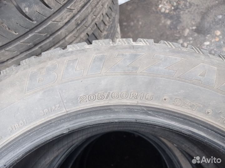 Bridgestone Blizzak Spike-01 205/60 R16 92T