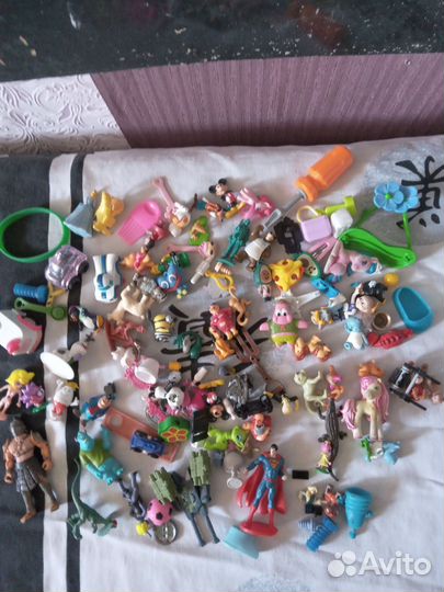 Игрушки из киндера и не только