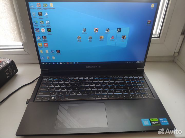 Игровой gigabyte g5 i5 12500h. rtx4060 8gb.ssd