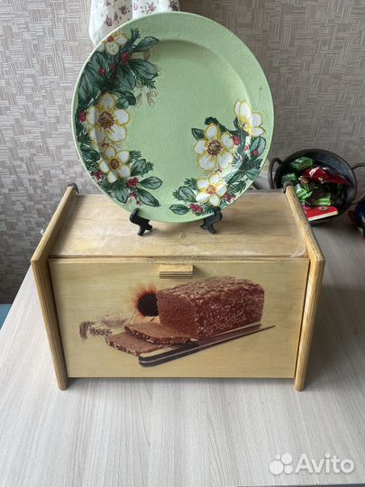 Хлебница деревянная