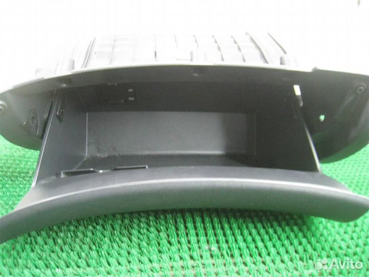 Бардачок (ящик перчаточный) Hyundai i30 2011