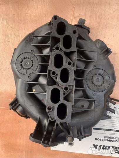 Впускной коллектор chrysler sebring 2.7 2000г