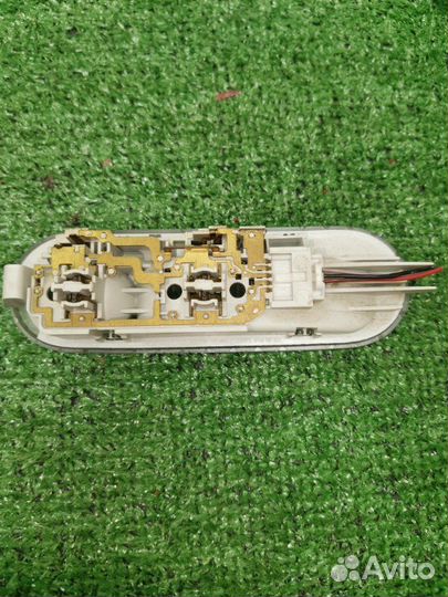 Плафон подсветки салона Renault Logan седан 1.4