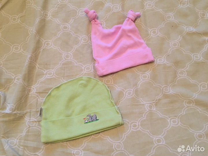 Детские шапочки и носочки