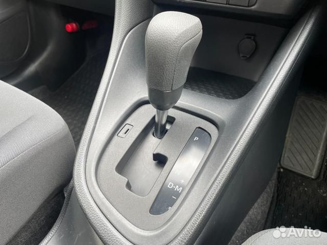 Toyota Yaris 1.0 CVT, 2022, 20 000 км